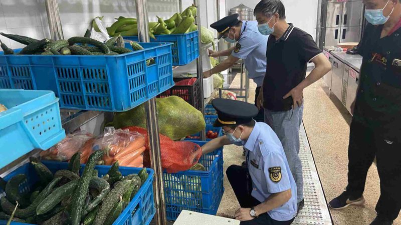 餐饮加盟，如何挑选靠谱的本地公司？**
